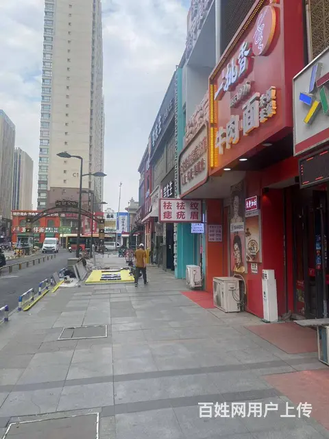 南岗区哈西万达金街快餐店出兑转让地理位置好 - 图片 3