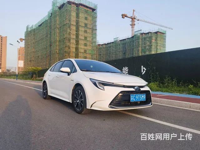 23款雷凌双擎1.8L豪华版 - 图片 2