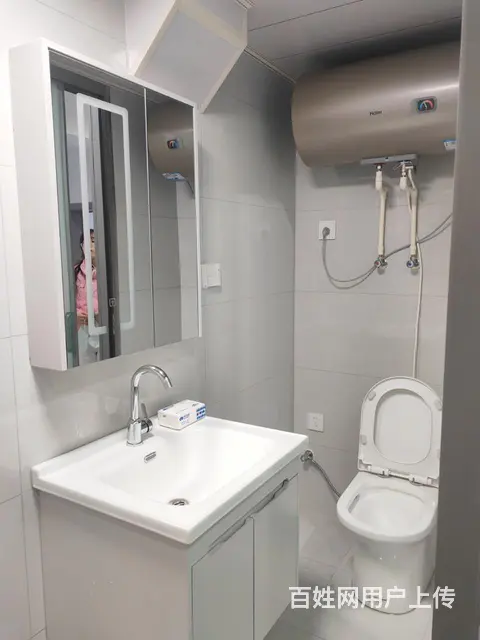 阳光宾馆附近三楼，两室一厅，地热取暖，吸油烟机、煤气灶、热水 - 图片 5