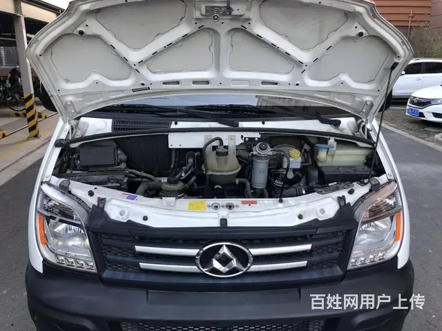 上汽大通V80长轴6座支持分期首付2万包过户 - 图片 4