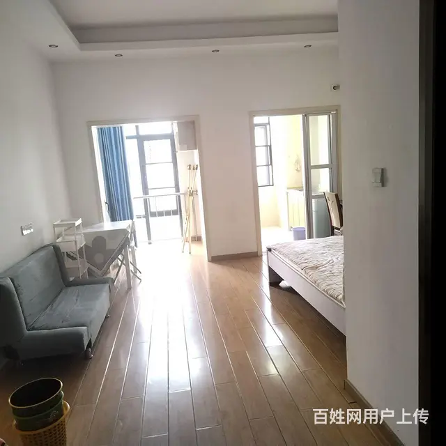 包物业年租，月供1600，环境干净，交通方便，旁边7号地铁站 - 图片 1