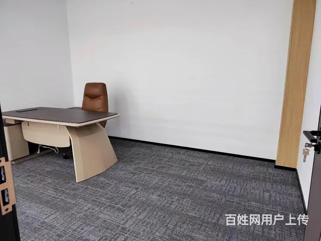 珠海吉大 215㎡带大露台的办公室出租 免中介 带家具 - 图片 5