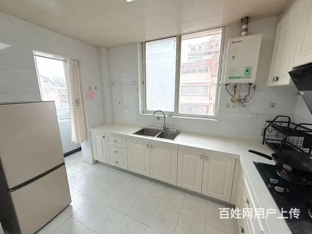 押一付一 西环路地铁口 馨泓花园 精装大三房 大客厅 好停车 - 图片 8