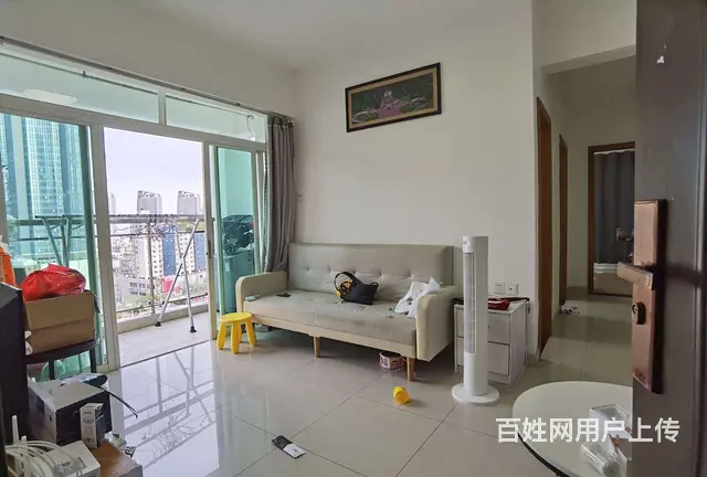 拱北关口艺丰大厦电梯精装一房一厅出租，租价2500，近关口 - 图片 2