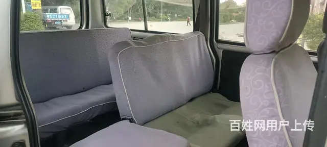 加长版五菱之光面包车 - 图片 8