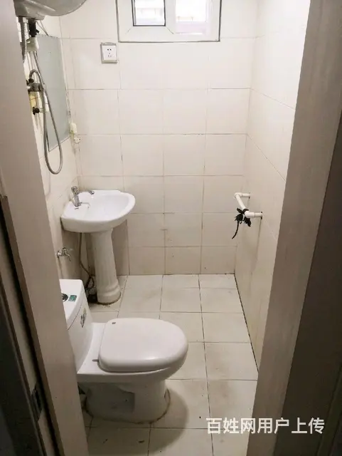 南洪街二室一厅二楼出租1200 - 图片 7