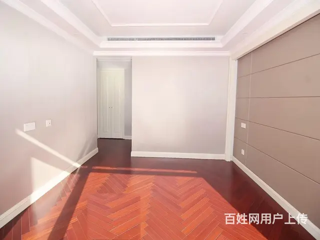 急降150万，134平方  920万，带一车位，价格好商量的 - 图片 3