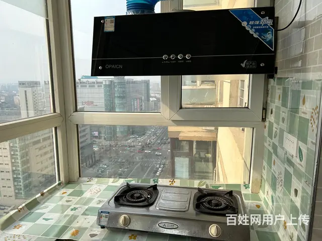 文星家苑2室1厅一卫整体出租，年租15000，榻榻米，干净 - 图片 3