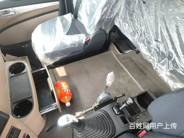 湛江2021年豪沃亚特上装可拉15方搅拌罐车 - 图片 10