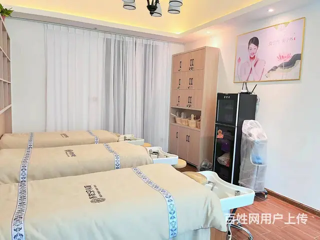 无转让费 超好地段 设施齐全 位置优越  随时看店 - 图片 2