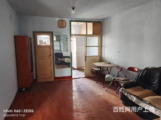 东洲含情园 十中对面 93平 三室 住三楼 12万 - 图片 1