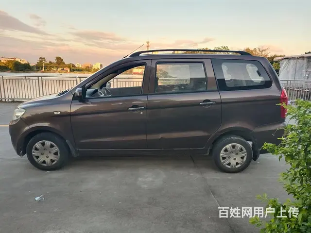 风光 2014款 风光330 1.5 手动 基本型7-8座 - 图片 5