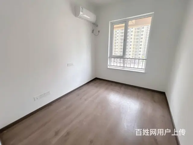 南德长江城164平精装修4房2厅2卫 - 图片 8