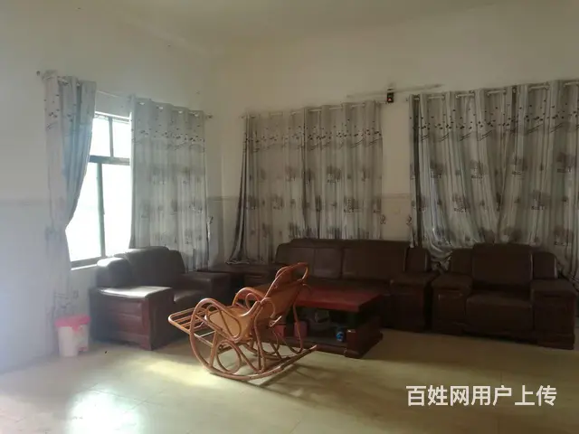 有房出租:海南省乐东县利国镇新联村村门口对面 - 图片 1