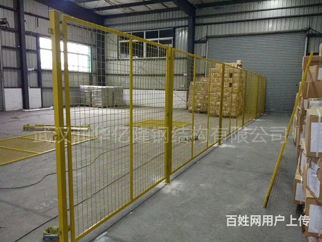 仓库隔离网 车间隔离网 护栏网 铁丝网围网隔离带 - 图片 3