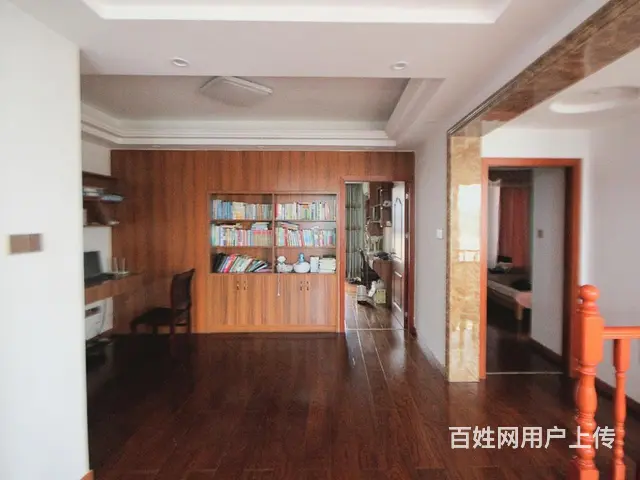 老八 中汇鑫国际精装修电梯复式楼，全套红木家具，采光视野好。 - 图片 5
