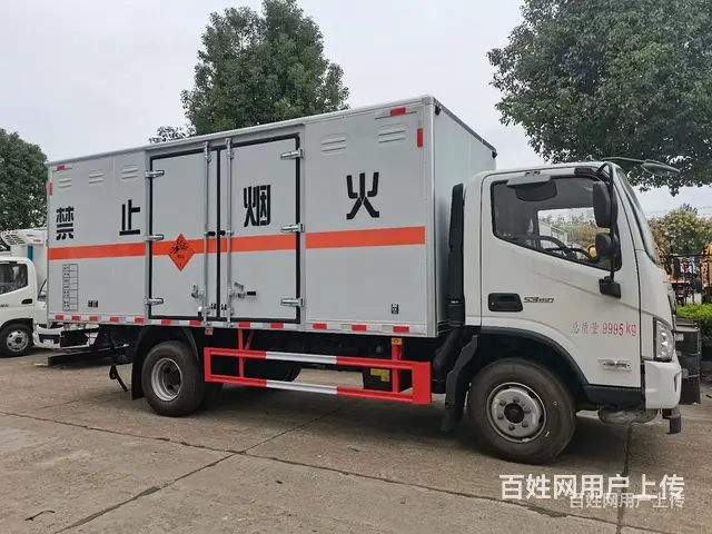 广西楚胜牌危货东风厢式危货运输车含泪转让 - 图片 4