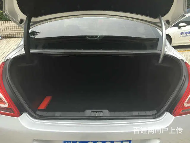 标致308 2012款 2.0L 手动 风尚型 ( - 图片 7