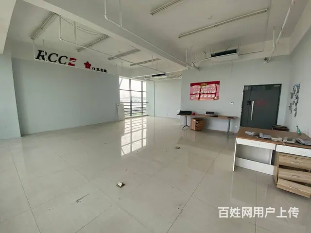 绿地缤果街 112平精装办公室 - 图片 3