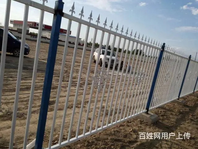 乌鲁木齐铁艺护栏  锌钢护栏 道路护栏 - 图片 12