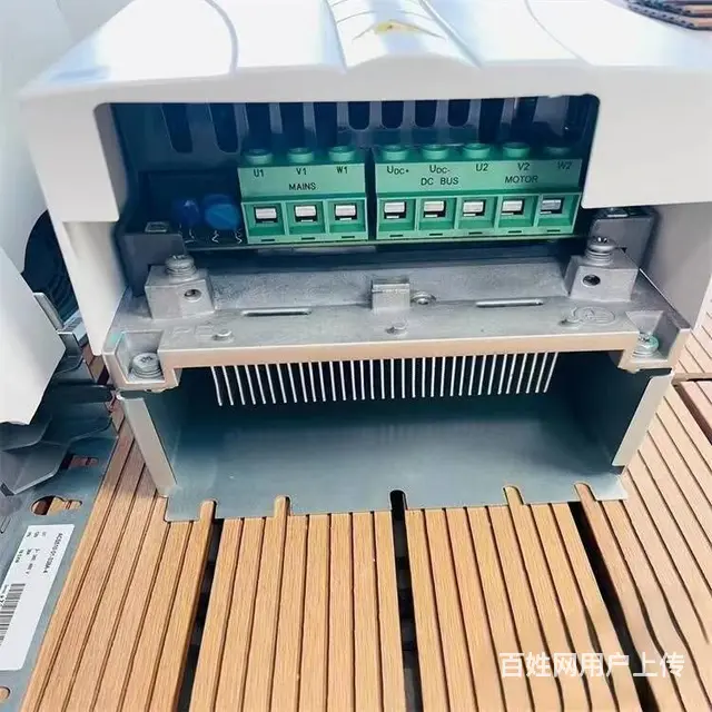昆山回收变频器 操作柜动力柜等工控自动化 - 图片 11
