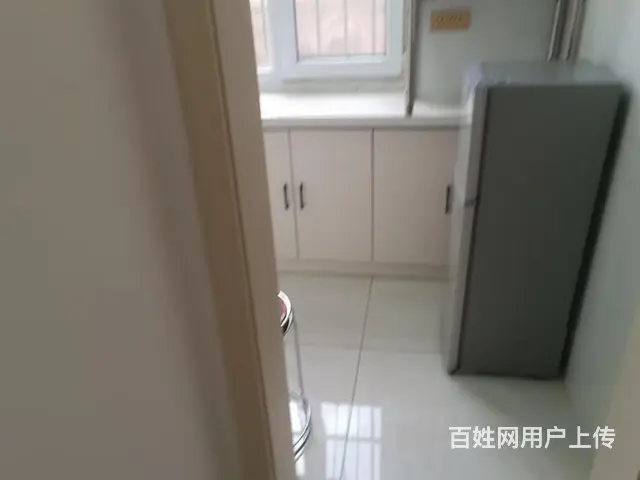 新柳城E区步梯7楼床电视冰箱洗衣机热水器空调4500元 - 图片 5
