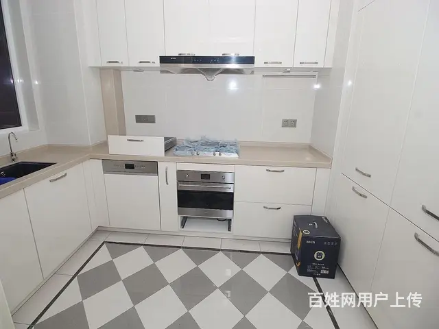 急降200万，168平方，1370万，价格还好商量，带车位的 - 图片 2