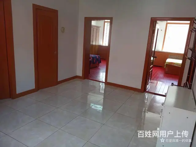 成龙小区3楼拎包就住 - 图片 4