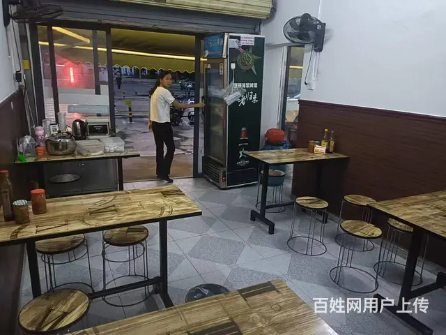 （51旺铺推荐）龙华区坡博二路70平临街路口餐饮店转让 - 图片 4