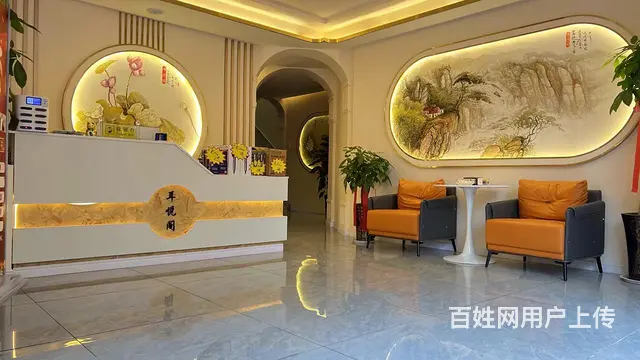 临街商铺，采耳店转让，周边饭店多 酒店多，居民多，门口停车方 - 图片 1
