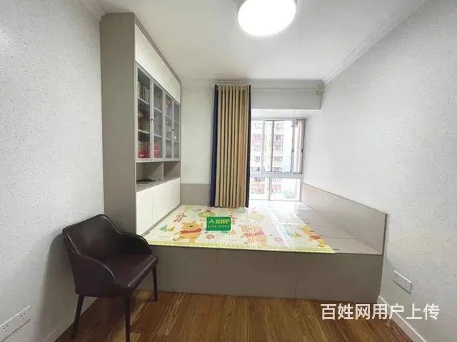 金海世纪城套四精装房，全套索菲亚 - 图片 3