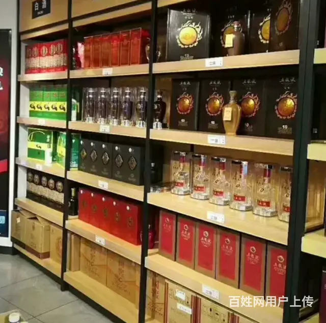 老城春都路烟酒店出租，无转让费，房东急租 - 图片 1