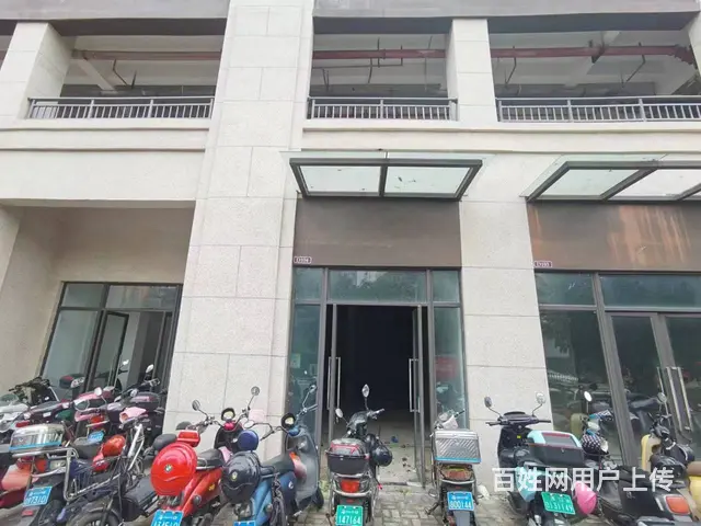 （51旺铺推荐）盐灶路滨海新城65平铺面出租 - 图片 1