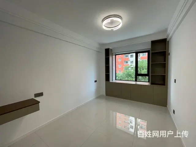 龙溪家园   车库上一楼  130.06平  63.5万 - 图片 9