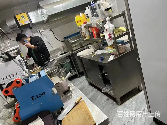 东阳市横店四合济慈路60平炸鸡汉堡店转让 - 图片 4