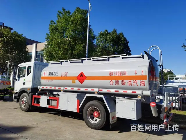 东风多利卡10吨油罐车 厂家一条龙服务 - 图片 2