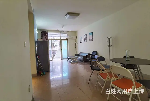 拱北关口民生街小区精装2房2厅出租，租价2600。近关口 - 图片 1