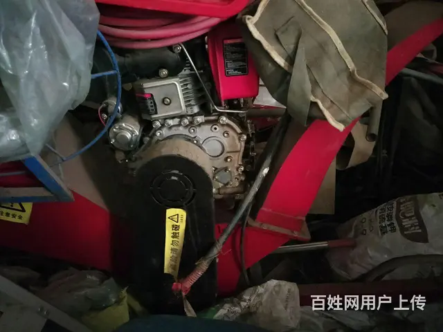树枝粉碎机 - 图片 1
