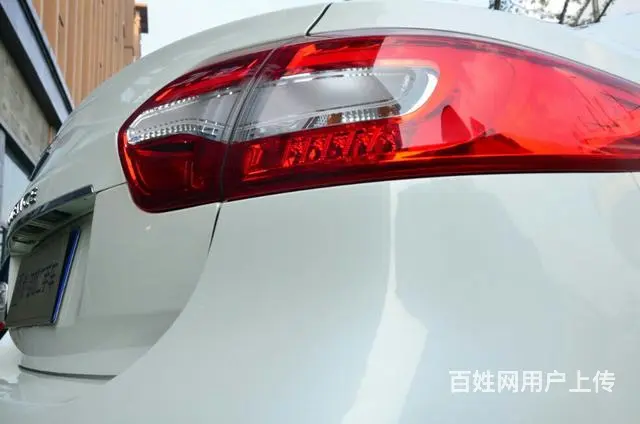 雷诺风朗 [进口] 2015款 2.0L 自动 时 - 图片 11
