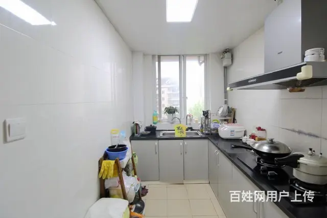 小区中间位置，中间楼层，全明边套户型，靠近农都，交通便利！！ - 图片 6