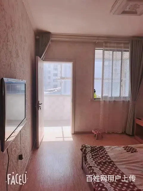 仓房小区三楼，两室两厅，家电齐全1500元一月 - 图片 5
