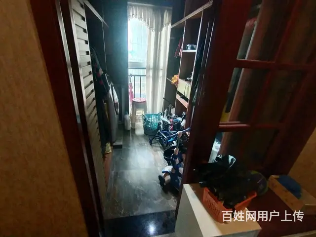 紧邻地铁口,小房型,仅售58 - 图片 3