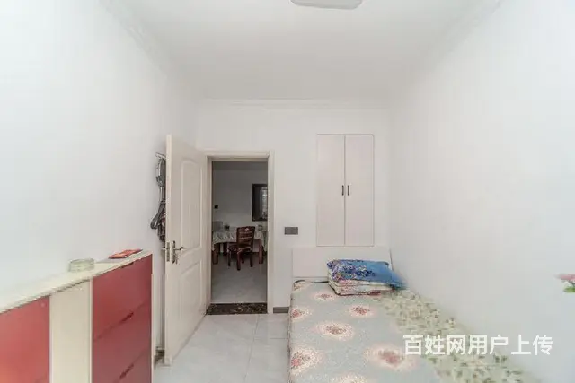 一楼带院子，出门就是地铁口和新北万达。有钥匙，看房随时方便。 - 图片 10