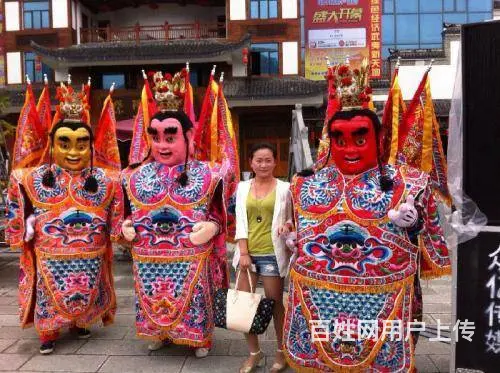 苏州娃娃机 桌上冰壶 迷你台球桌 游乐设备出租 - 图片 1