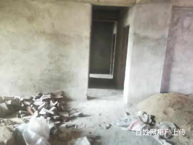 售普宁燎原路边新建毛环房6楼190平 - 图片 4