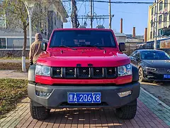 北京BJ40 2017款 BJ40L 2.3T 手自一体 四
