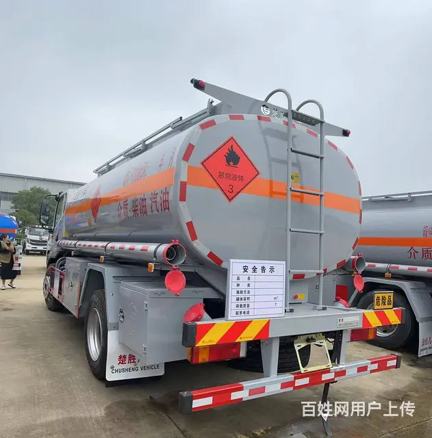 工地小霸王 东风华神11吨油罐车 您的信赖之选 - 图片 4