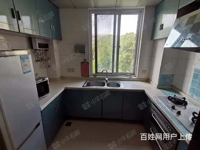 出门就是新北万达（车站，菜场，公园都在边上）可以拎包入住。 - 图片 9