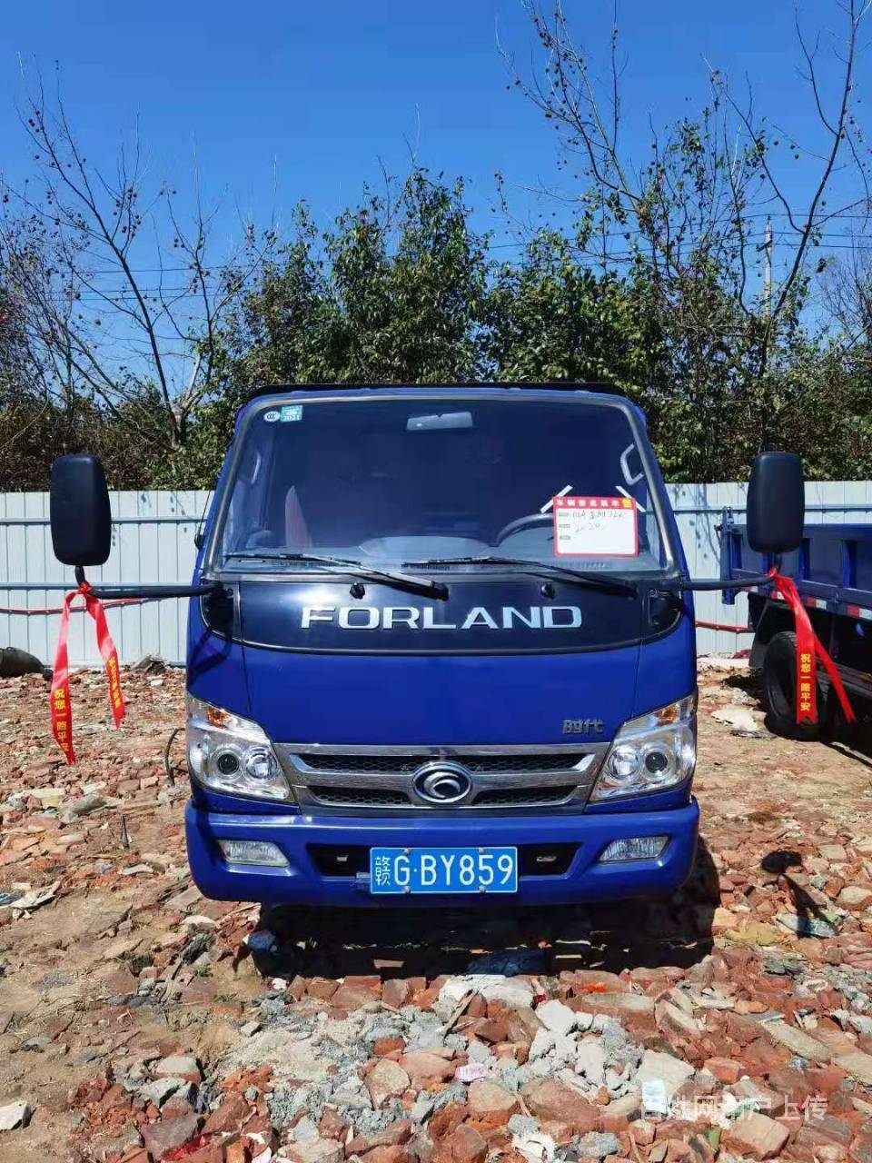 2020年时代金刚726国五蓝牌自卸车 地下室神器