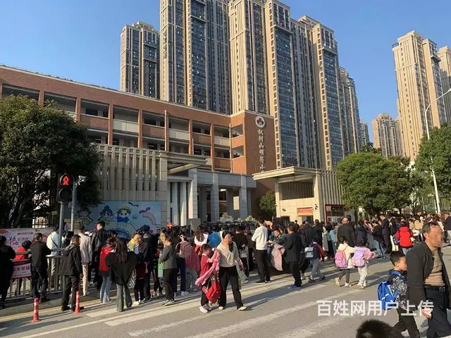 （老板本人）学校边、高档小区出入口精装包子店餐馆转让6186 - 图片 5